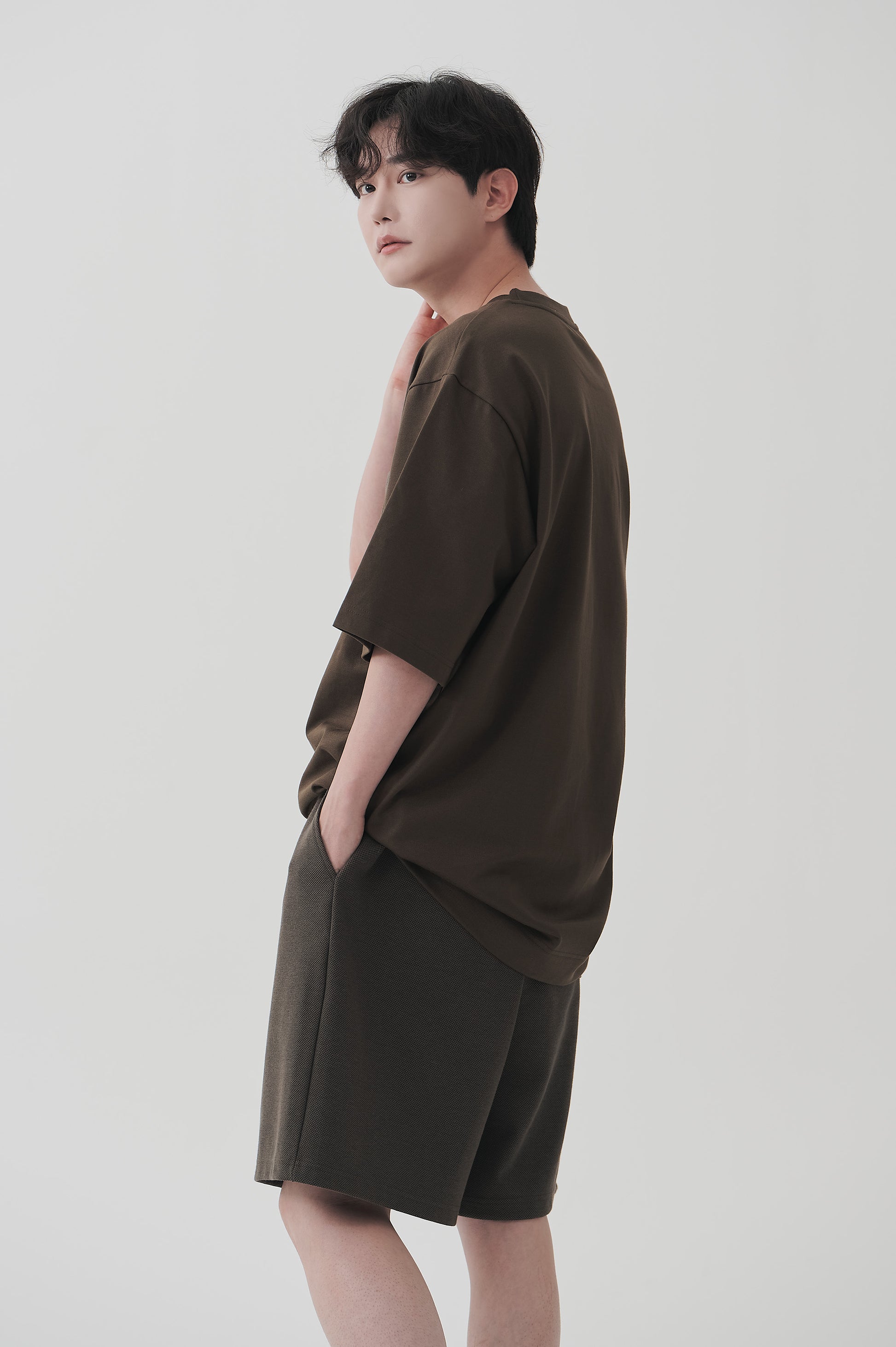 텍스쳐 루프 쇼츠 카키