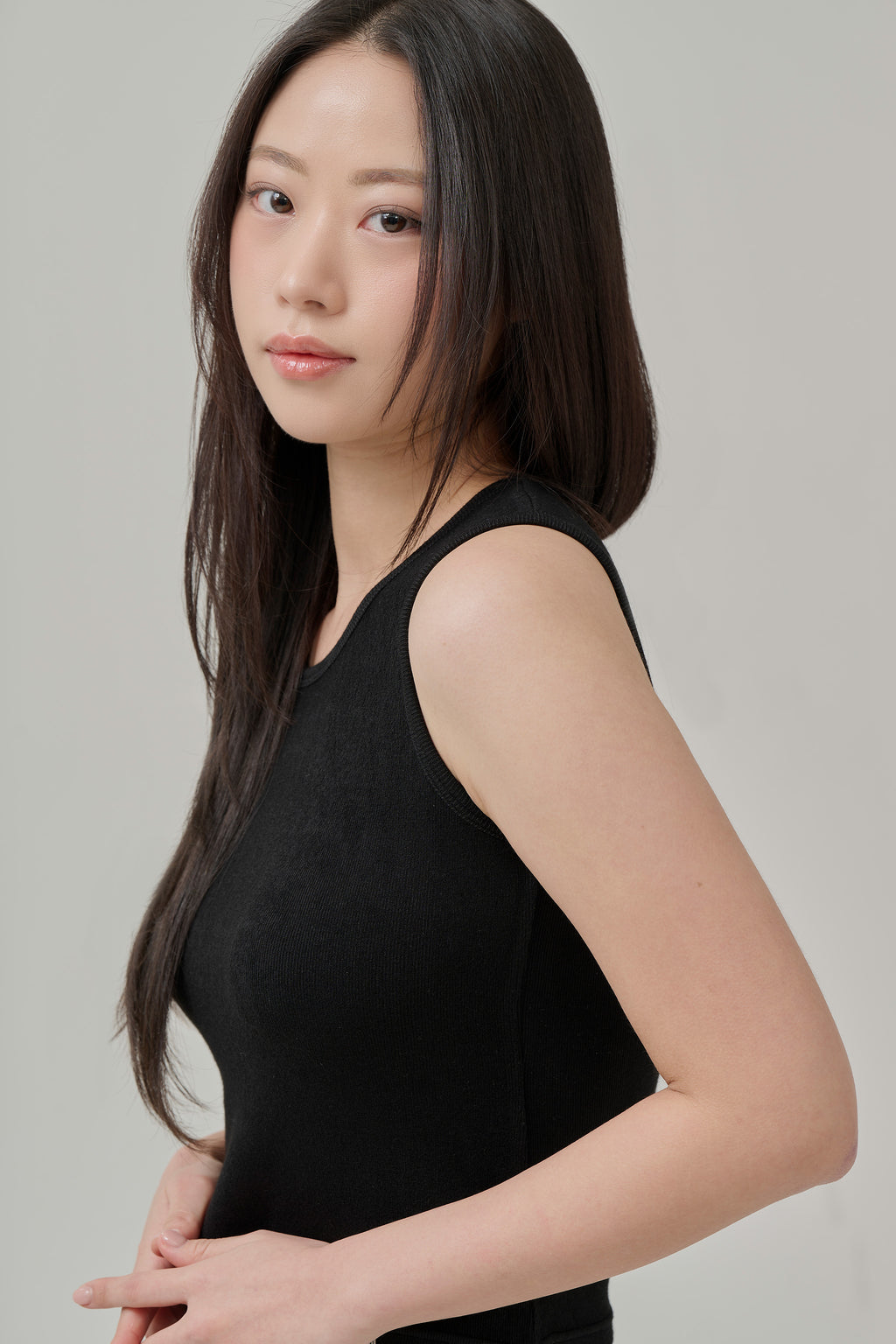 Sustainable Warm Tension Sleeveless Top Black