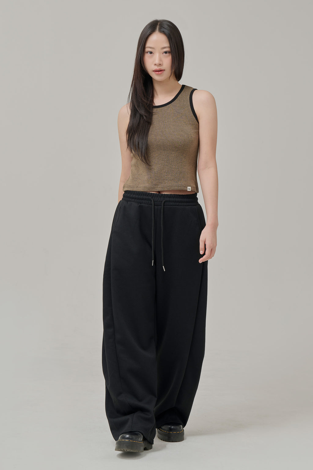 Sustainable Warm Tension Sleeveless Top Brown