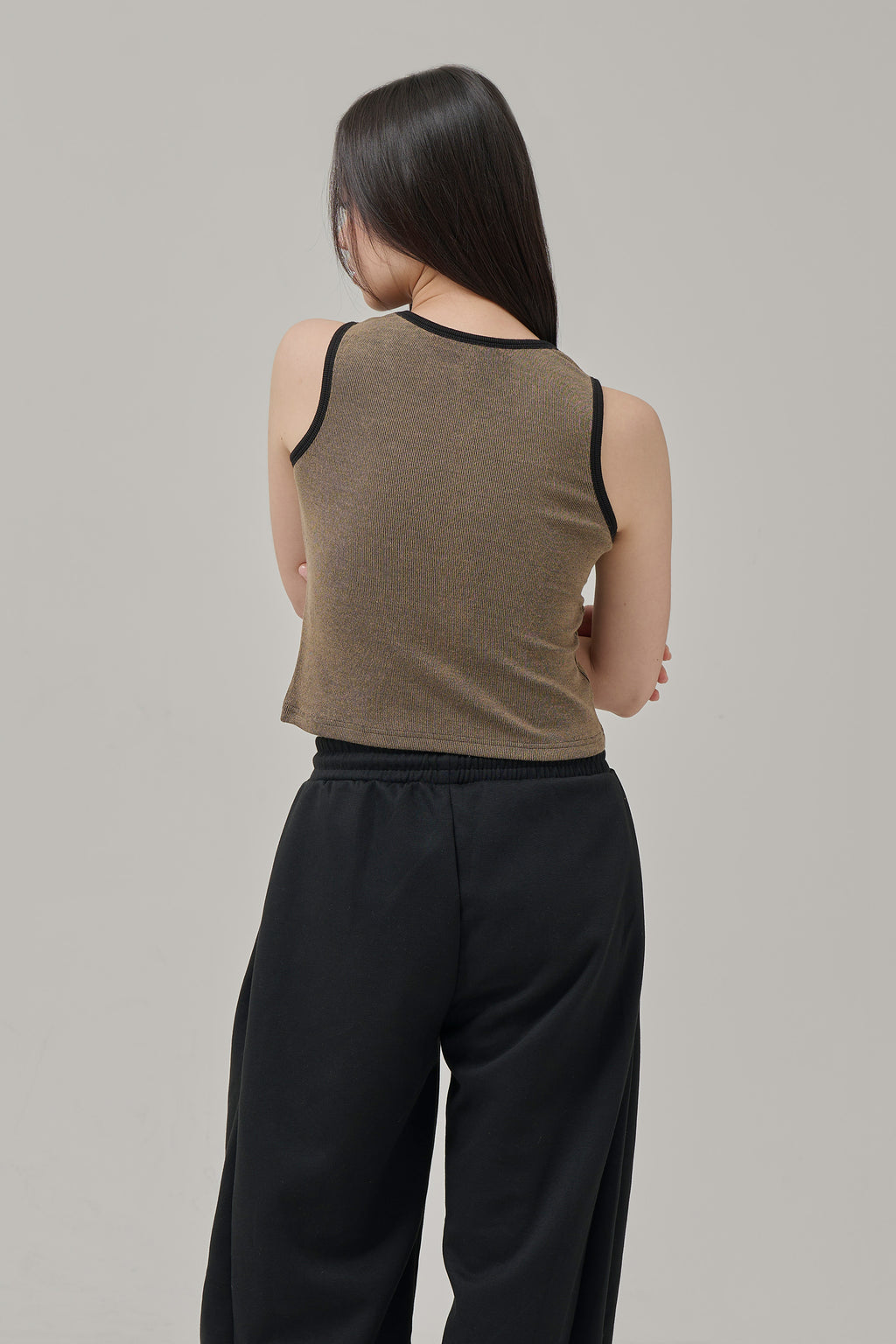 Sustainable Warm Tension Sleeveless Top Brown