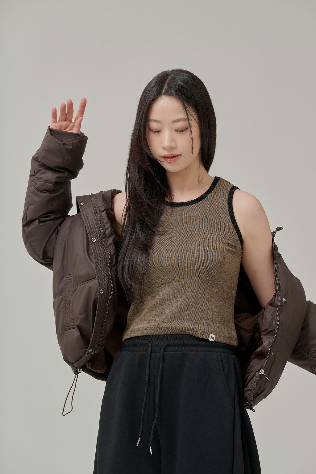 Sustainable Warm Tension Sleeveless Top Brown